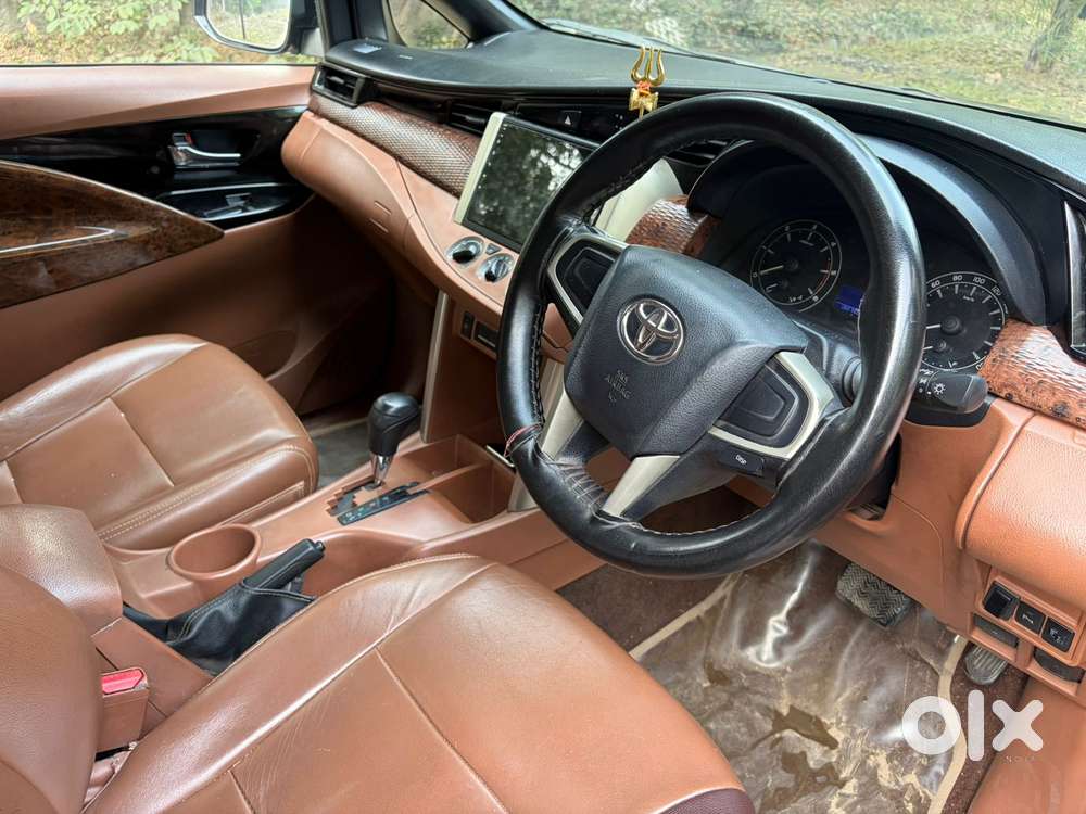 Toyota Innova Crysta G 7 Str, 2017, Diesel
