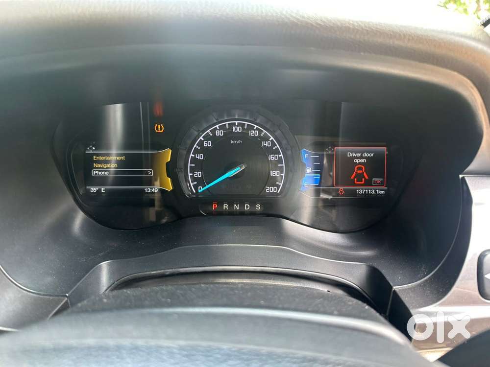 Ford Endeavour 3.2 Titanium At 4x4, 2017, Diesel