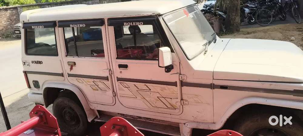 Gaddi Me Koi Kami Nhi H Tayar Fit H