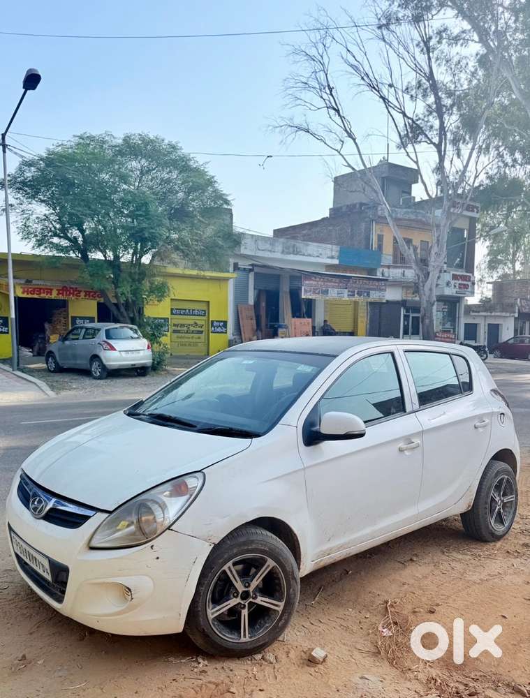 Hyundai I20 Diesel Manual 2012