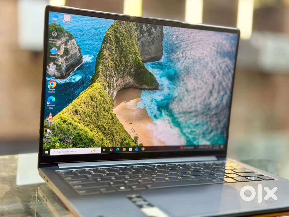 Lenovo Yoga i5 11th Gen – 16GB RAM – 512GB SSD – EMI Available