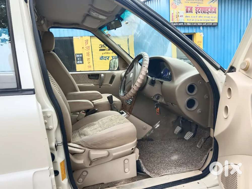 Tata Safari Dicor Gx 2011