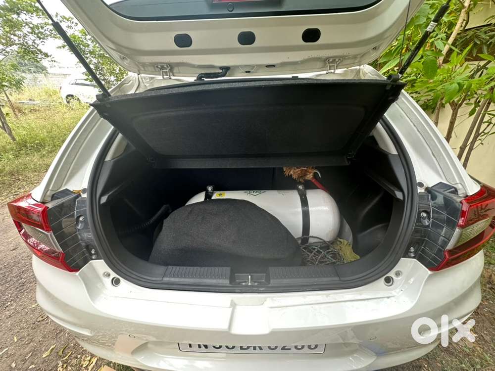 Toyota Glanza Cng & Hybrids 10200 Km Driven