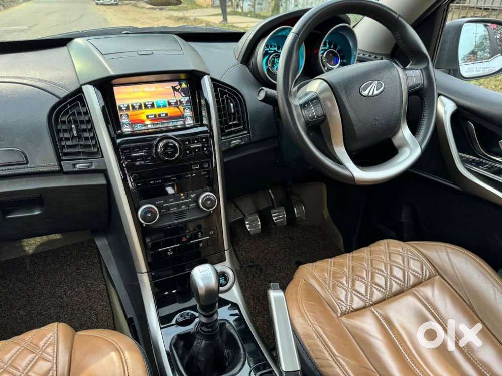 Mahindra Xuv500 W11 Option, 2020, Diesel