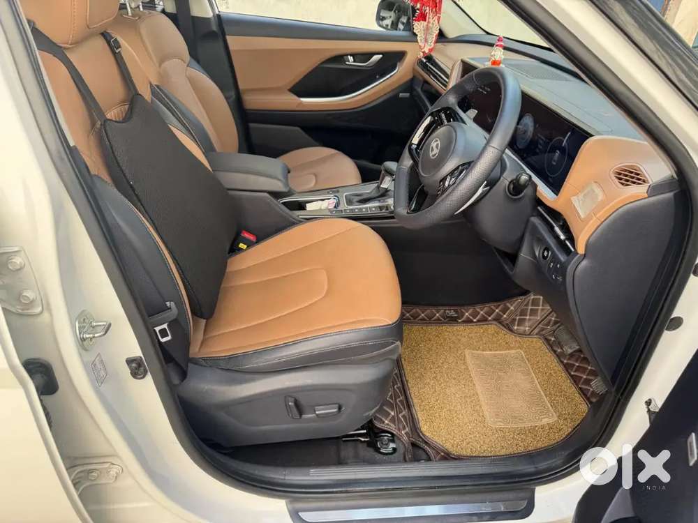 2024 Hyundai Alcazar Petrol Signature