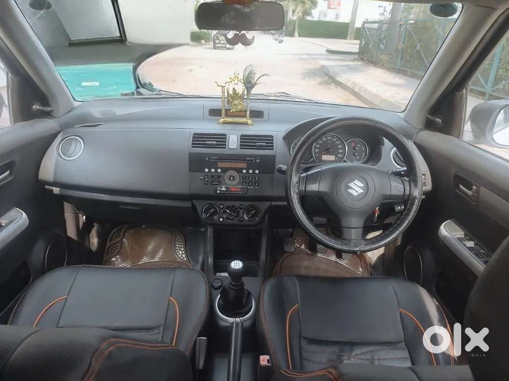 Maruti Suzuki Dzire 2009 Cng & Petrol 111000 Km Driven