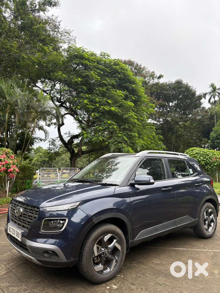 Hyundai Venue Petrol 2019
