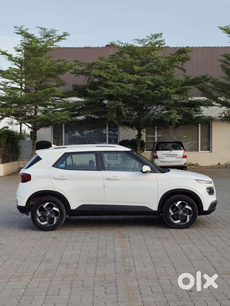 Hyundai Venue Sx Mt, 2020, Diesel