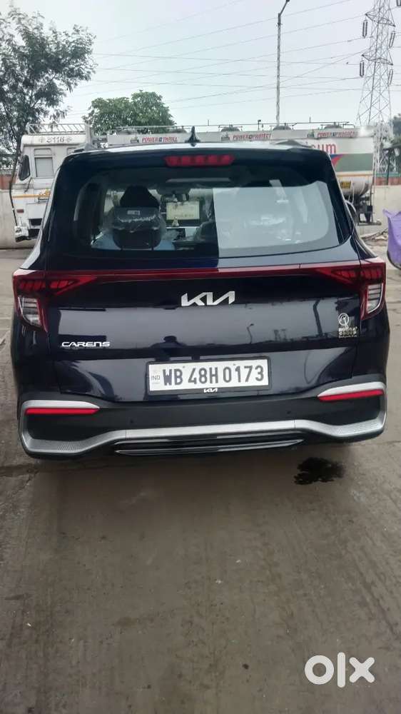 Kia Carens 2024 Petrol 15000 Km Driven, Personal Car.good Car,