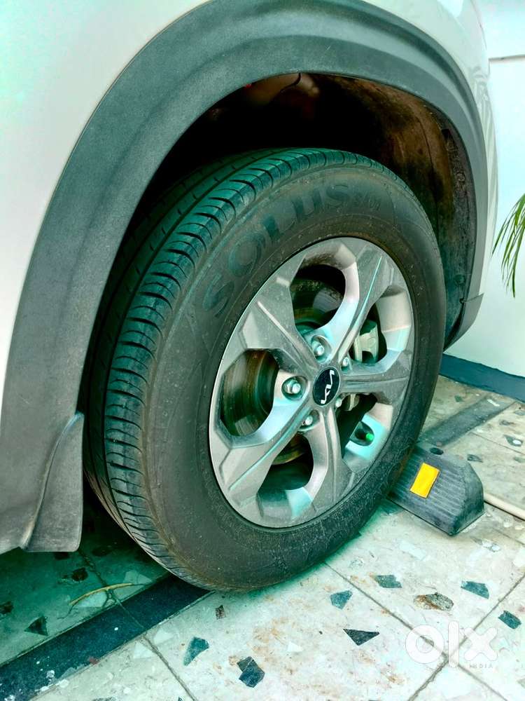 Kia Seltos Htk+ Imt Clutchless