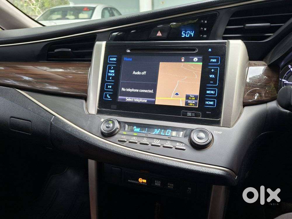 Toyota Innova Crysta 2.8 Zx At, 2016, Diesel