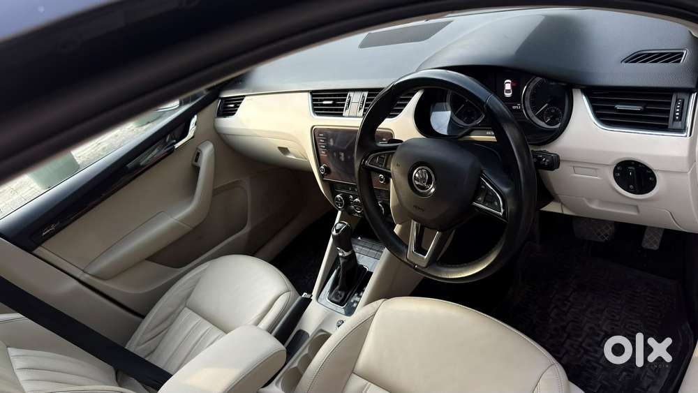 Skoda Octavia 1.8 Tsi At Style Plus, 2018, Petrol
