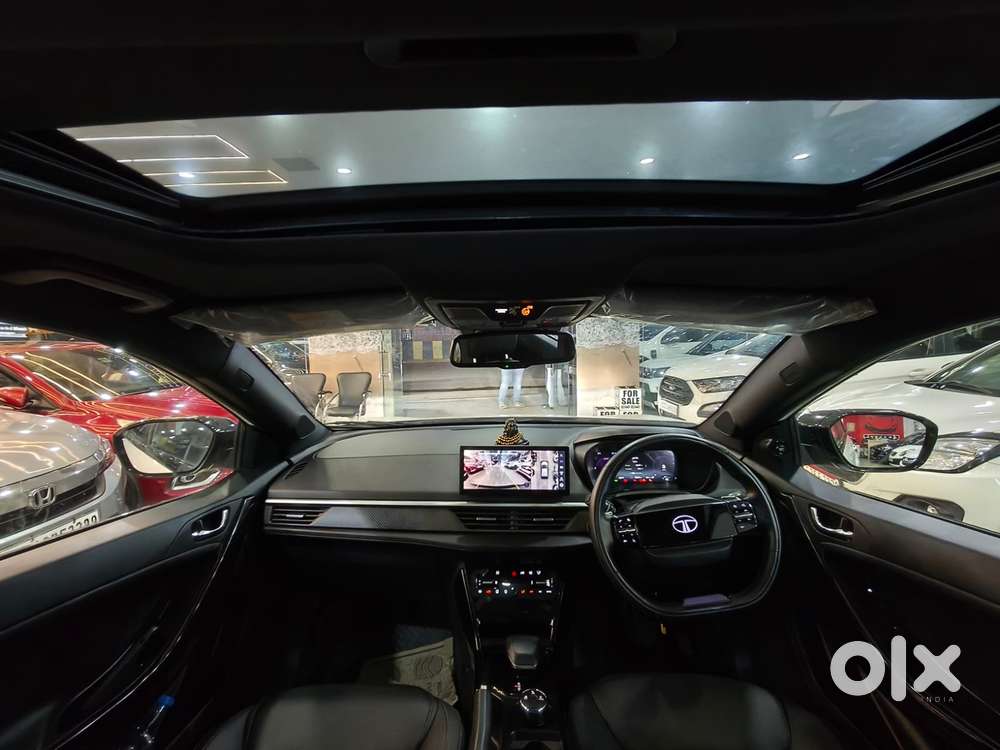 Tata Nexon Fearless Plus Purple 1.5 Revotorq Diesel 6amt Dual Tone, ..