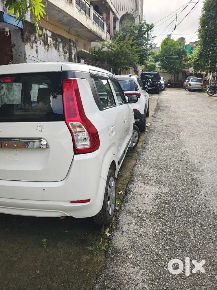 Maruti Suzuki Wagon R Vxi Petrol 2025