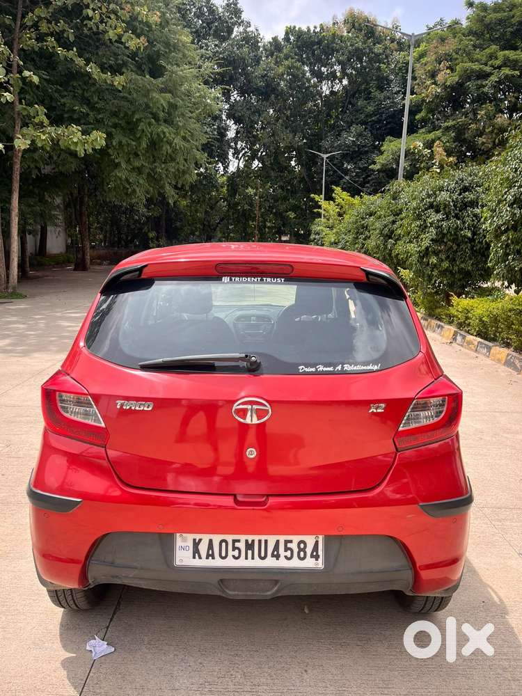 Tata Tiago Xz, 2016, Petrol