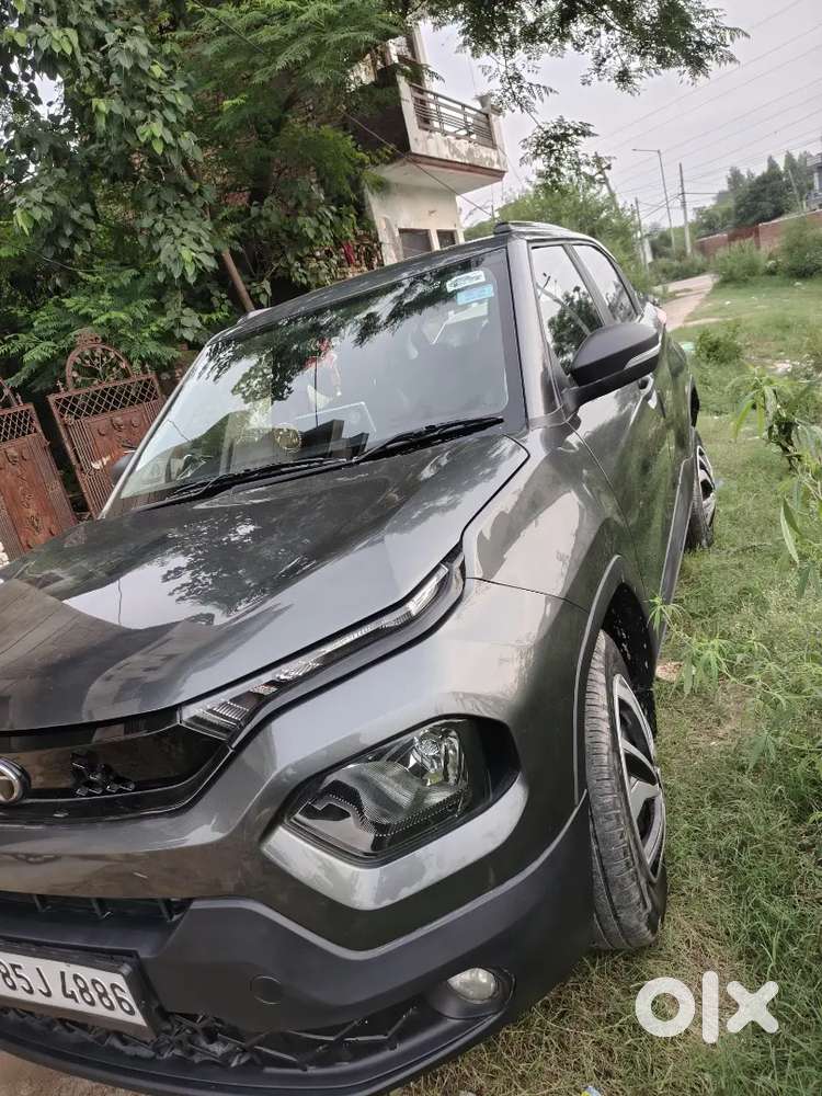 Tata Punch 1.2 Revotron 2025