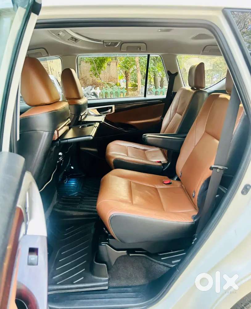 Toyota Innova Crysta 2016 2nd Owner