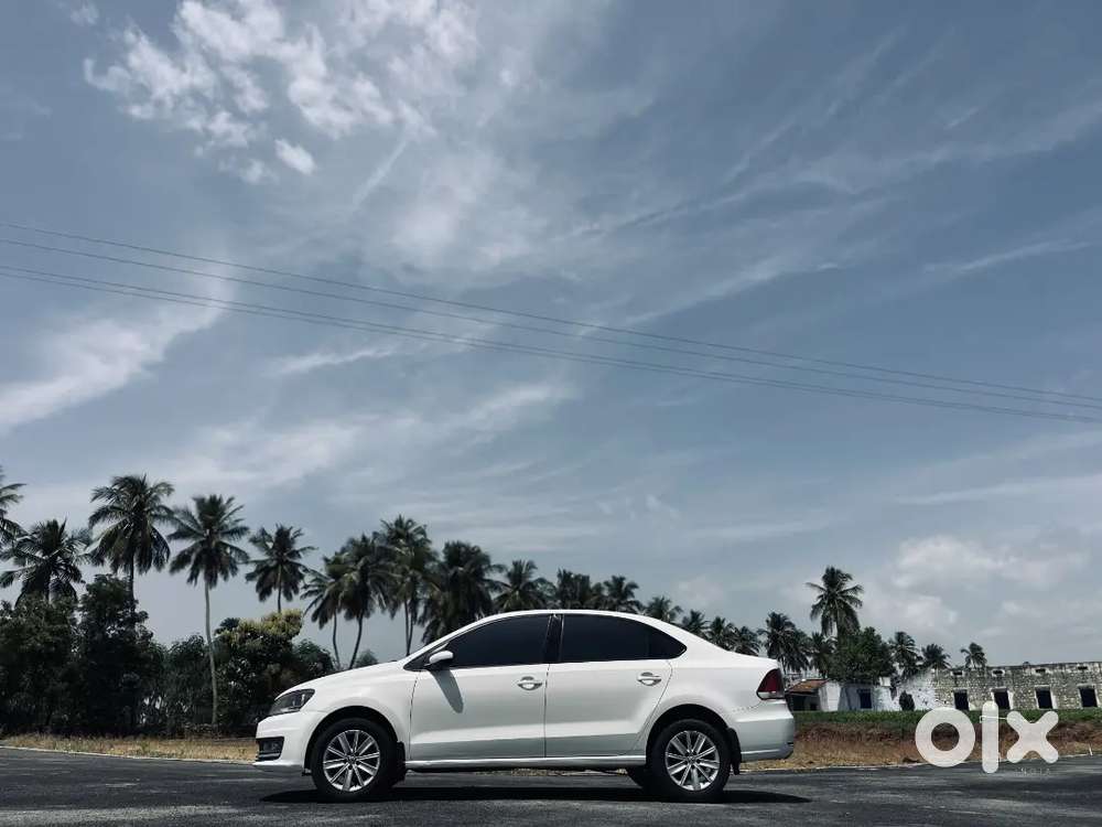 Volkswagen Vento 1.5 Highline At Dsg 2016