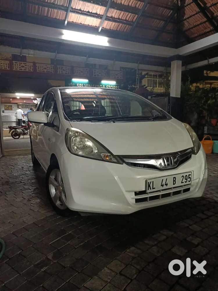 Honda Jazz 2011 Petrol Well Maintained