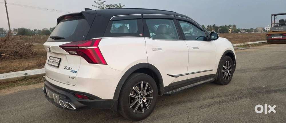 Mahindra Xuv700 Mt 2024