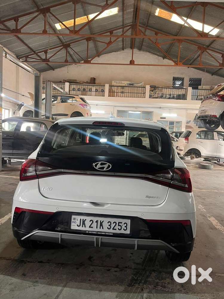 Hyundai I20 2024 Petrol 25000 Km Driven