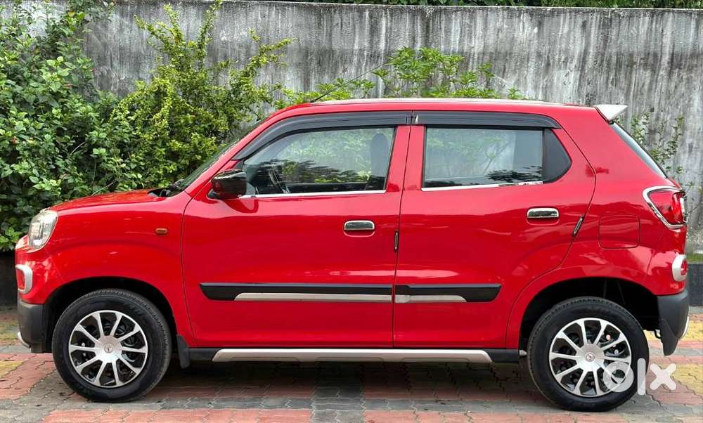 Maruti Suzuki S-presso Vxi Plus, 2023, Petrol
