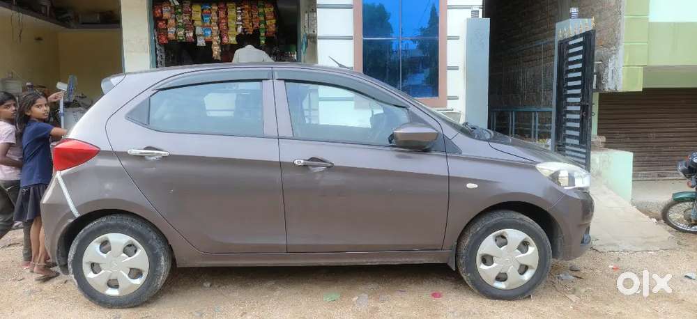 Tata Tiago 2018 Petrol 80000 Km Driven