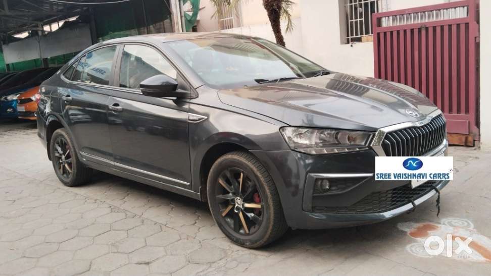 Skoda Slavia Ambition 1.0l Tsi Mt, 2024, Petrol