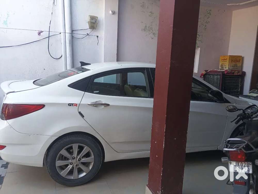 Good Condition Car Great Milege Sb Ok Hai Koi Fault Ni...tyar Ok