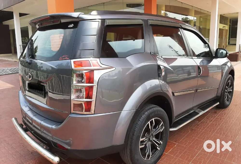 Mahindra Xuv500 2013 W6