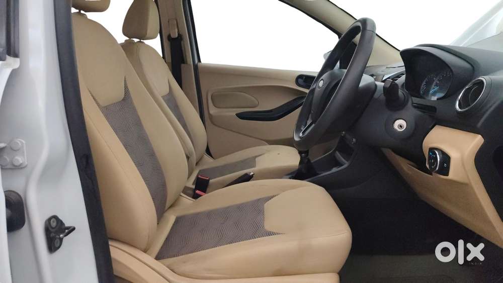 Ford Figo Aspire Titanium, 2016, Petrol