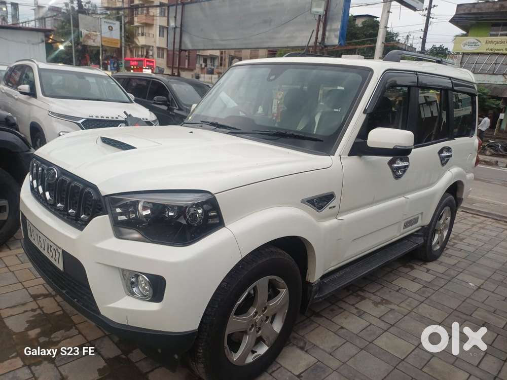 Mahindra Scorpio S11 Mt 7s, 2022, Petrol