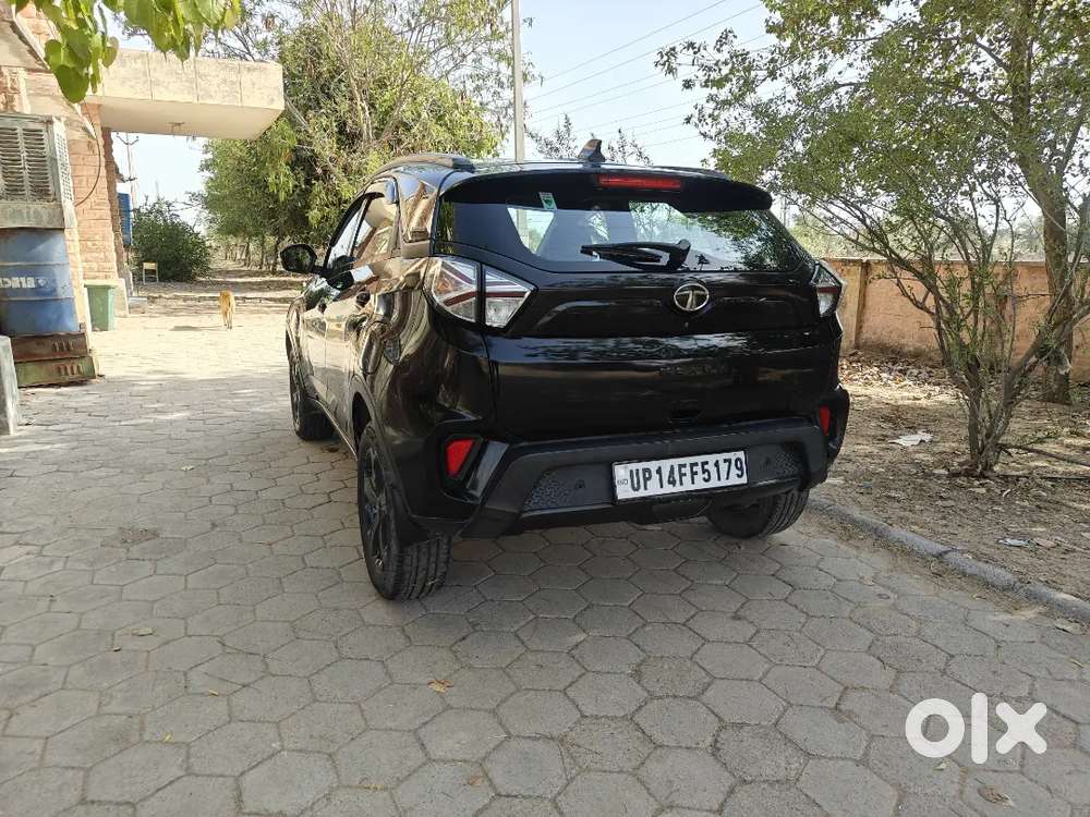 Tata Nexon Xza Hs Dark Edition Diesel Oct 2022 Modal Service Record