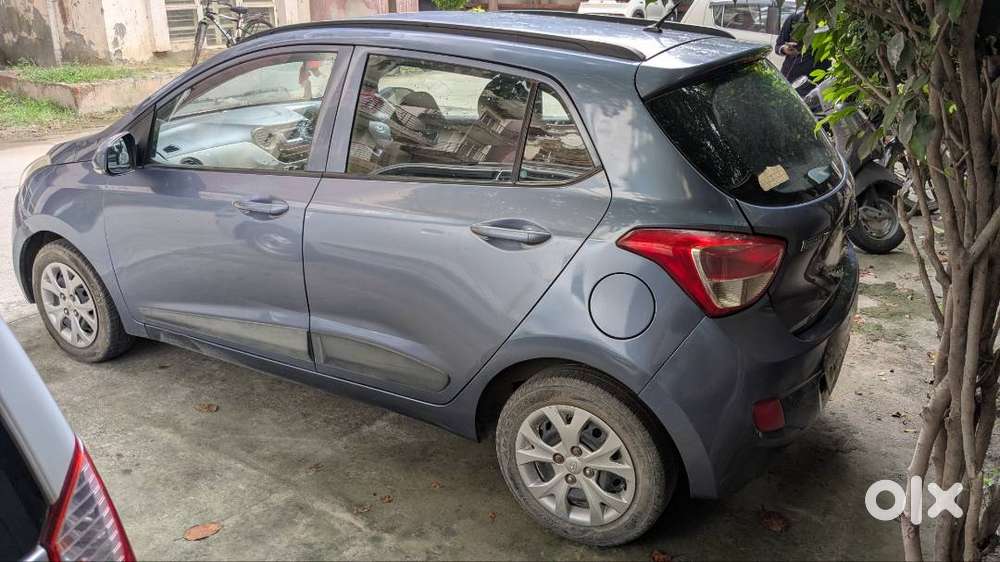 Hyundai Grand I10 Sportz 2015 Petrol