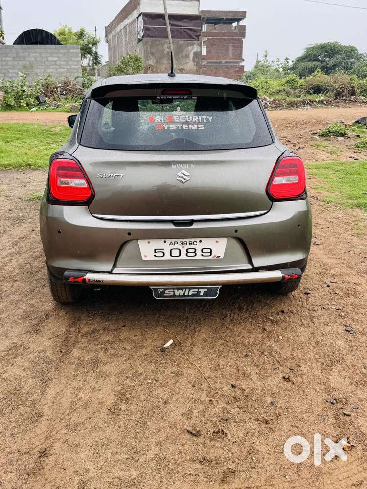 Maruti Suzuki Swift Vxi + Manual, 2019, Petrol