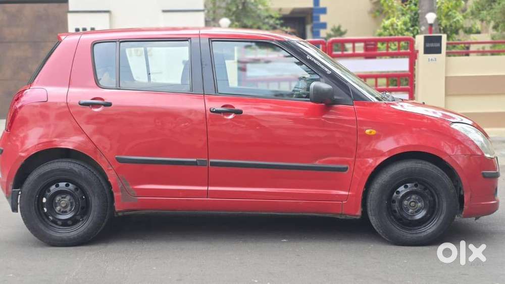 Maruti Suzuki Swift 2006 Petrol Well Maintained