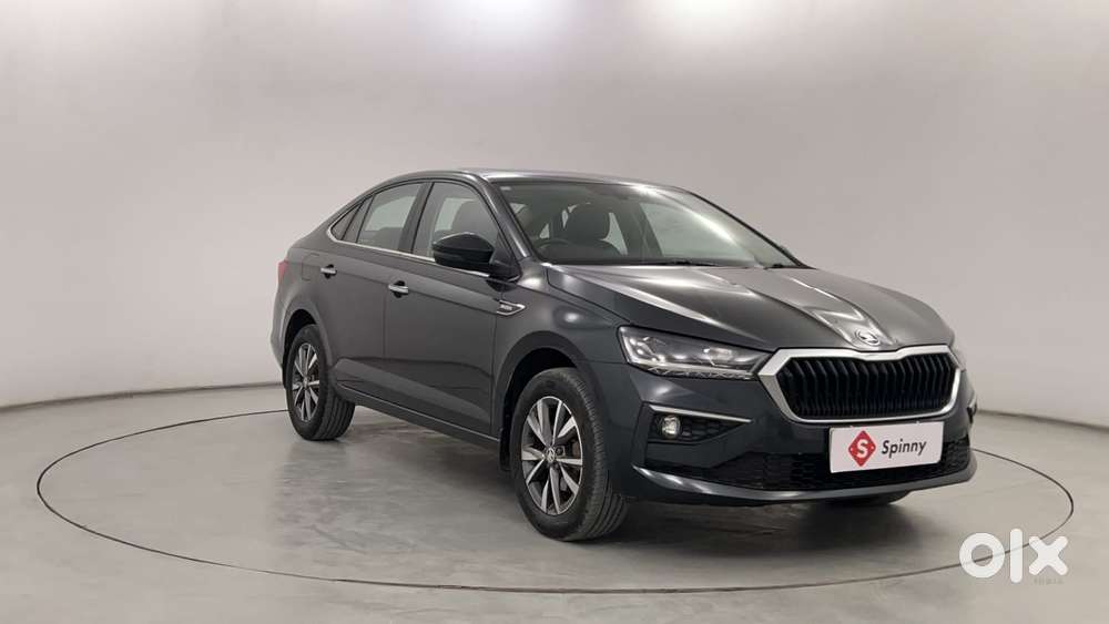 Skoda Slavia Style 1.0l Tsi At, 2022, Petrol
