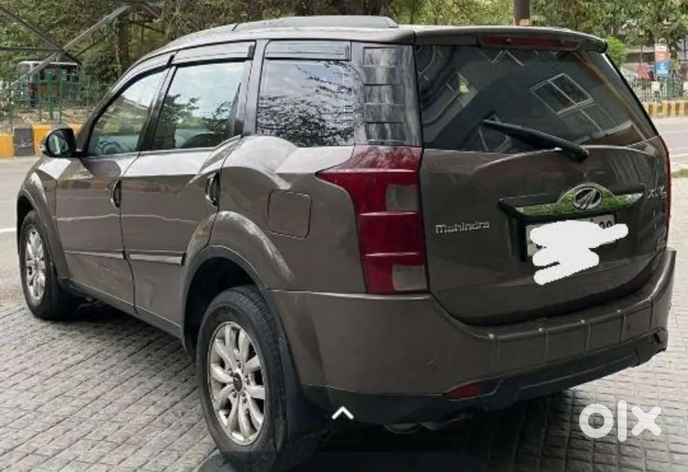 Mahindra Xuv500 2.2 W10 2017