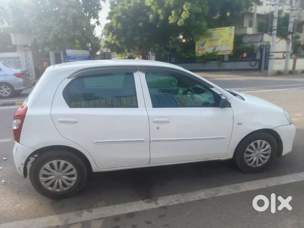Toyota Etios Liva 2016