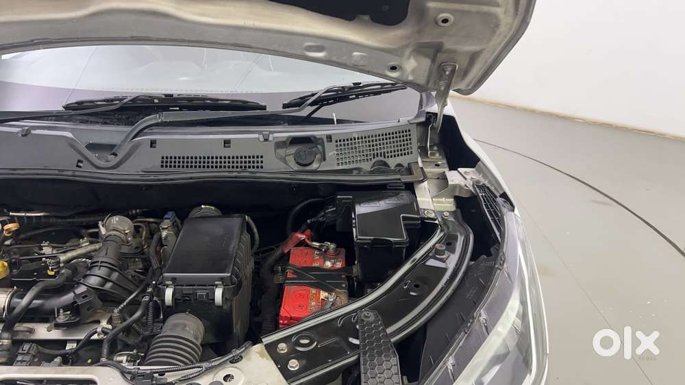 Nissan Magnite Xv Turbo, 2021, Petrol