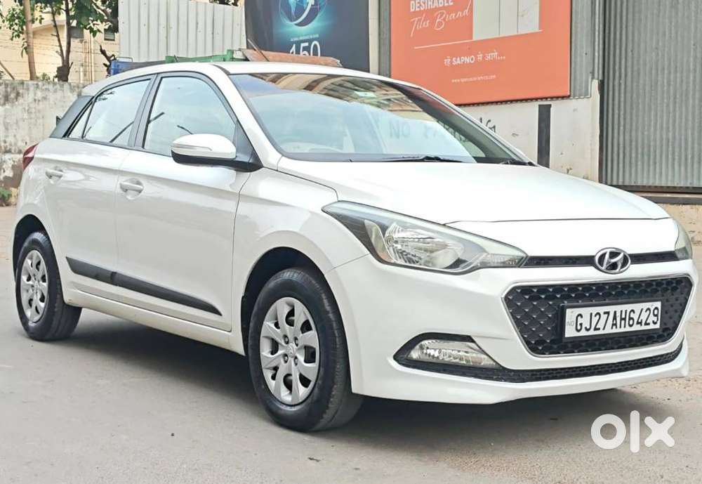 Hyundai Elite I20 1.4 Sportz (o) Crdi, 2015, Diesel