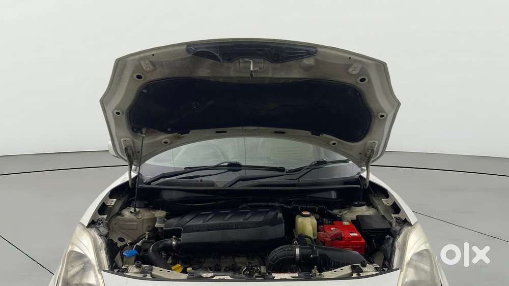 Maruti Suzuki Swift Dzire Amt Vdi, 2018, Diesel