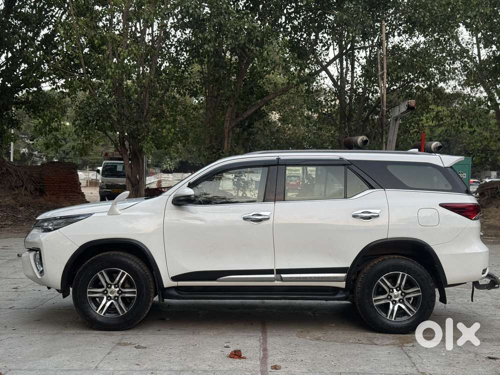 Toyota Fortuner 4x2 At 2.8 Diesel, 2019, Diesel
