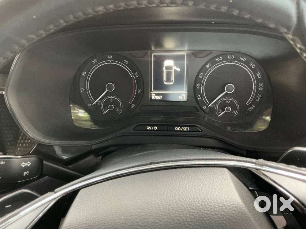 Skoda Kushaq 1.0 Tsi Style At, 2021, Petrol