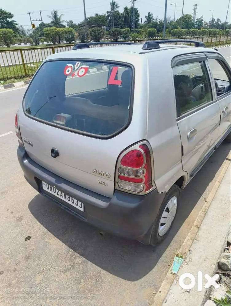 Alto Car Having Fitness And Insurance