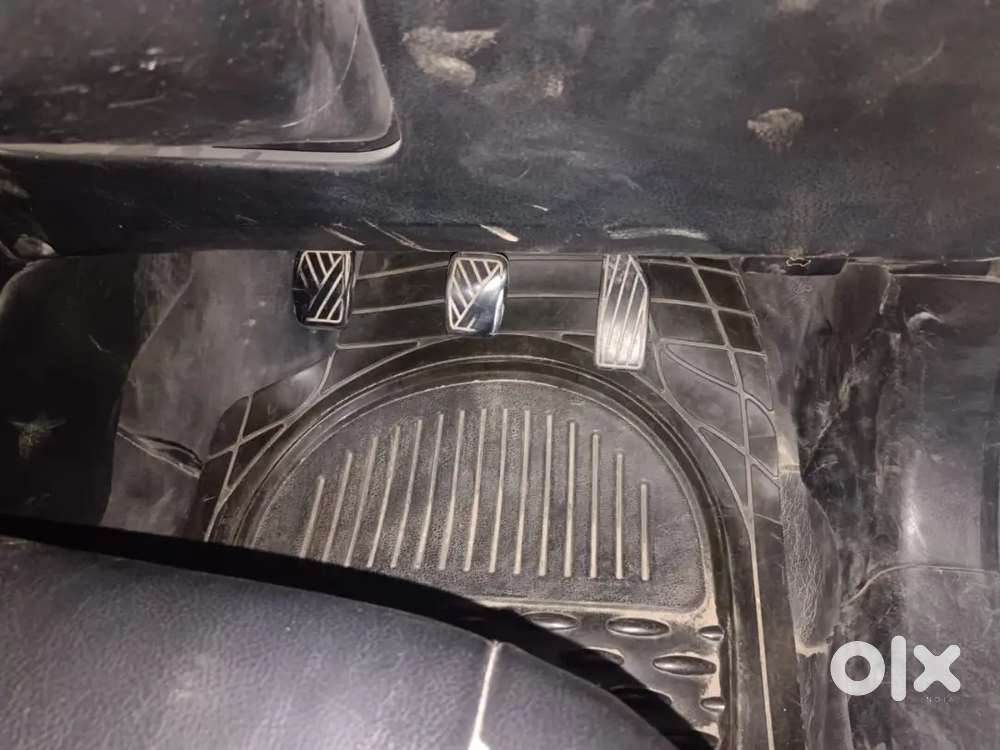Front 2 Tyre New And 2tyre Old With Stepni A 1 Condition