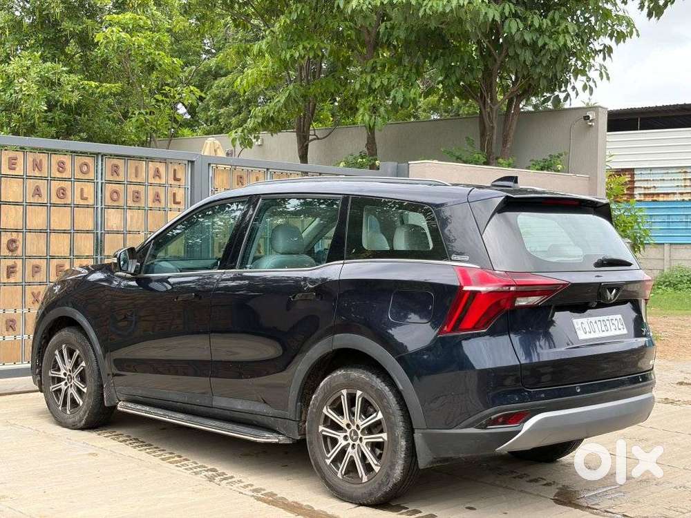 Mahindra Xuv700 2.0 Ax 7 Petrol At Luxury Pack Str, 2026, Petrol