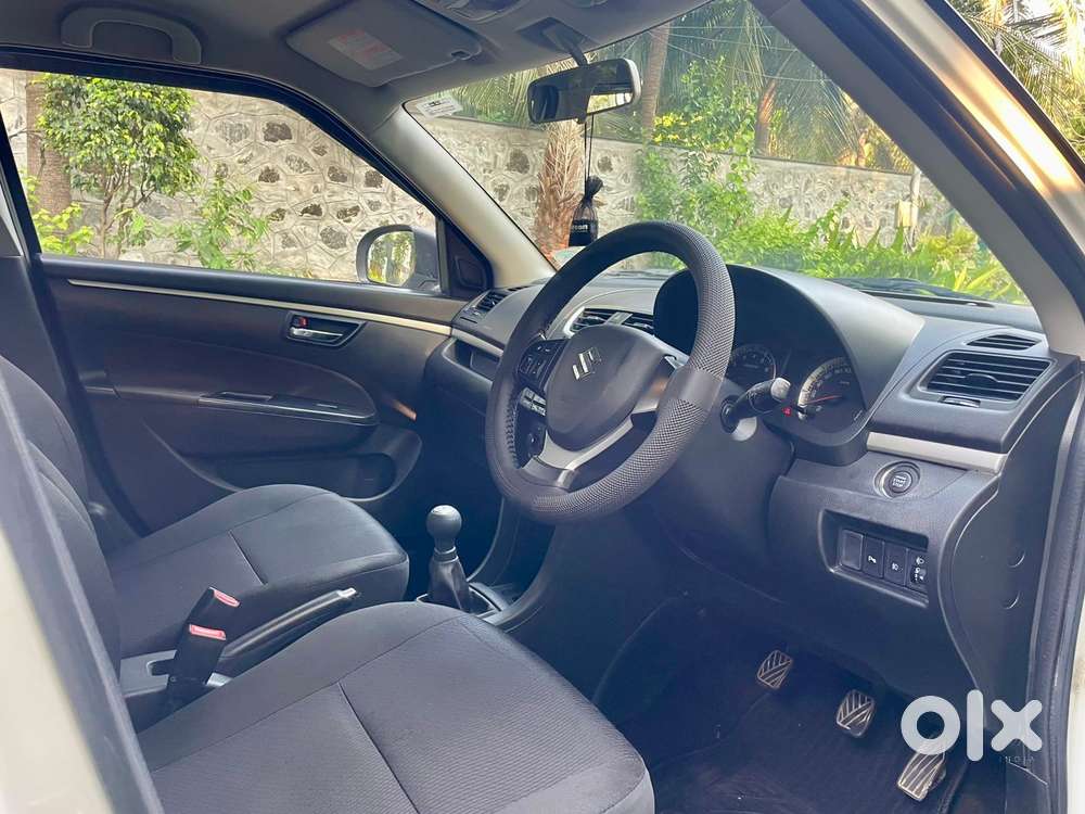 Maruti Suzuki Swift Zxi, 2017, Petrol