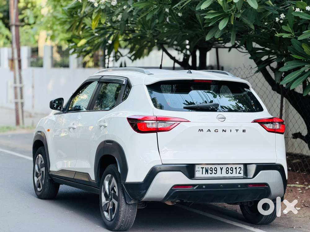 Nissan Magnite, 2023, Petrol