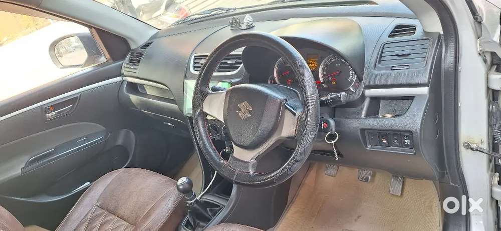 Maruti Suzuki Swift 2016 Diesel 103400 Km Driven Showroom Track
